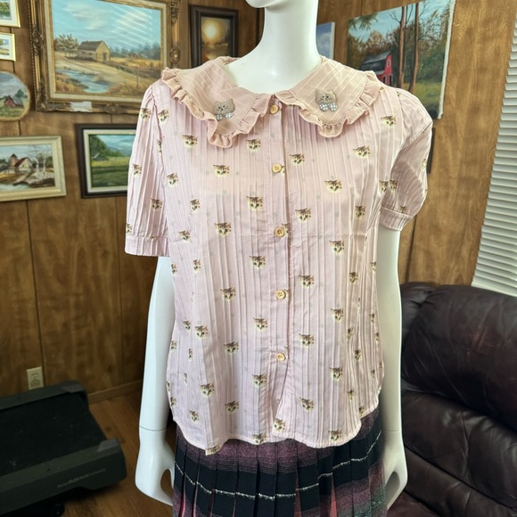 Adorable Cat Blouse - Picture 3 of 5